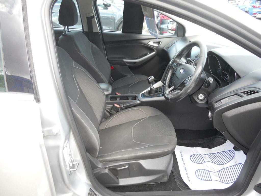 Ford Focus 1.0 Ecoboost 125 Zetec YH16EZJ Silver #5