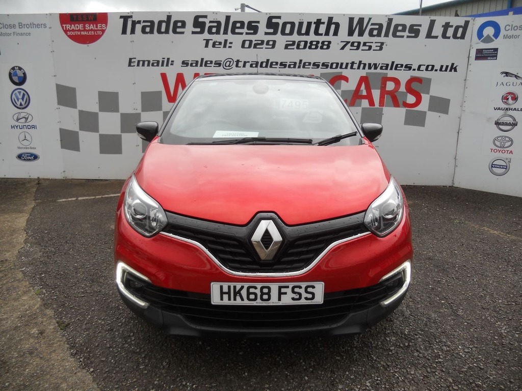Renault Captur 0.9 Tce 90 Iconic HK68FSS Red #2