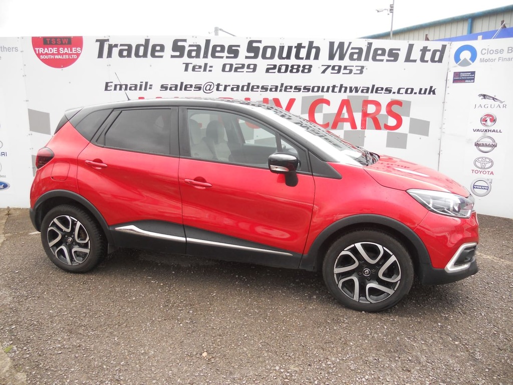 Renault Captur 0.9 Tce 90 Iconic Red