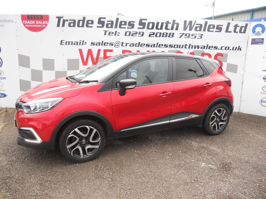 Renault Captur 0.9 Tce 90 Iconic HK68FSS Red #3