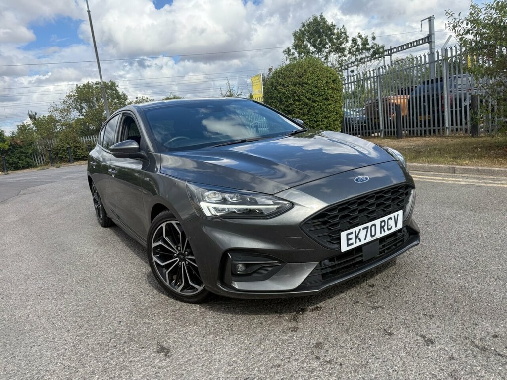 Ford Focus Hatchback EK70RCV Grey #4