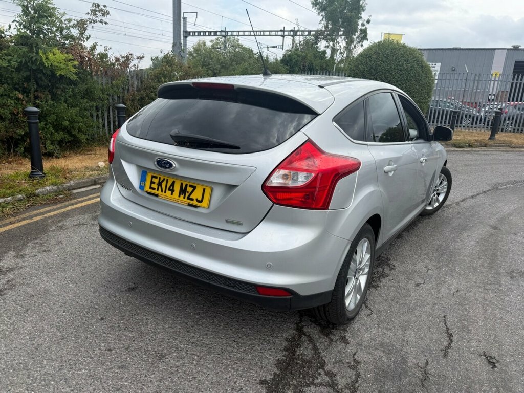 Ford Focus 1L Titanium Navigator Silver #3