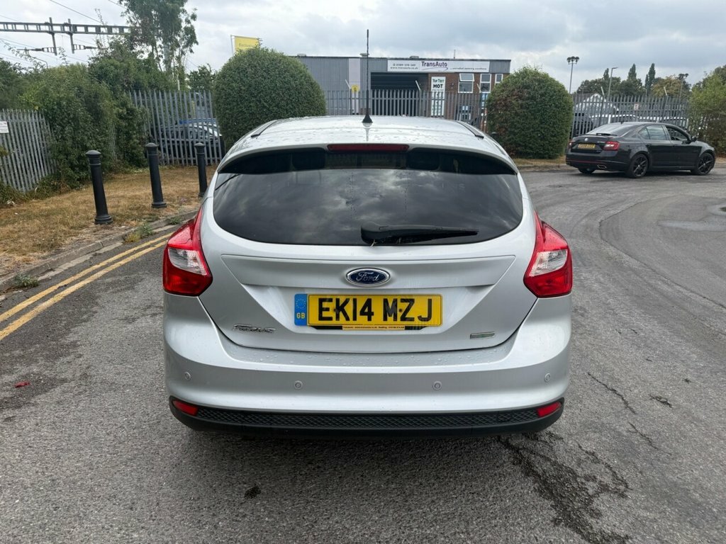 Ford Focus 1L Titanium Navigator Silver #2