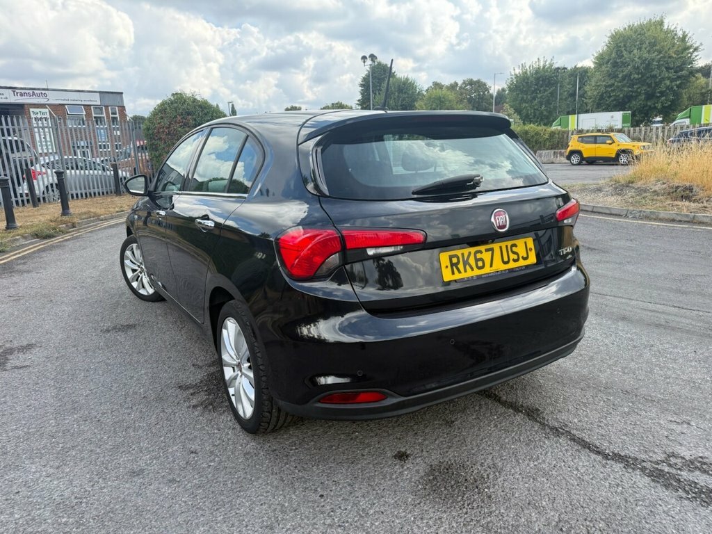Fiat Tipo 1.4L Lounge Black #6