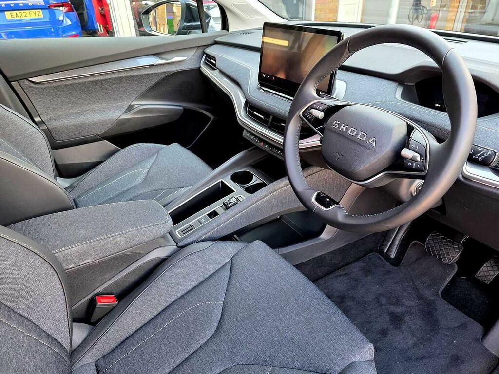 Skoda Elroq 210Kw 85 Edition 82Kwh Black #6