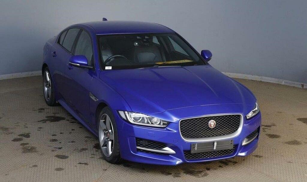 Jaguar XE 2.0D R-sport Euro 6 Ss Blue
