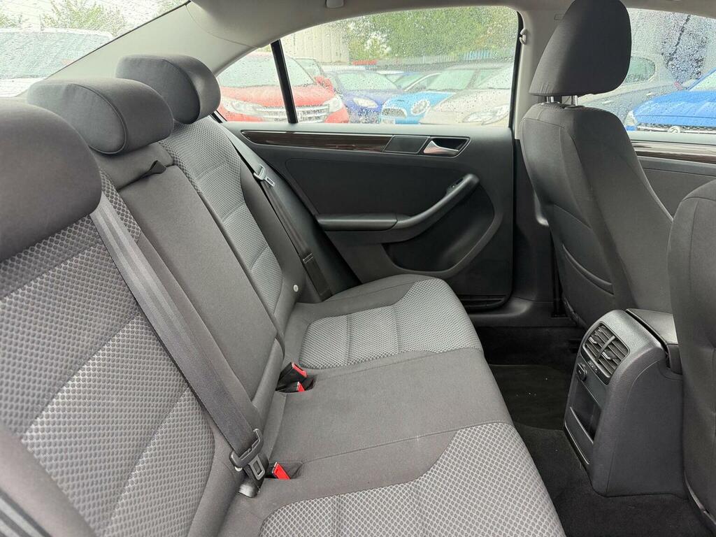 Volkswagen Jetta  White #9