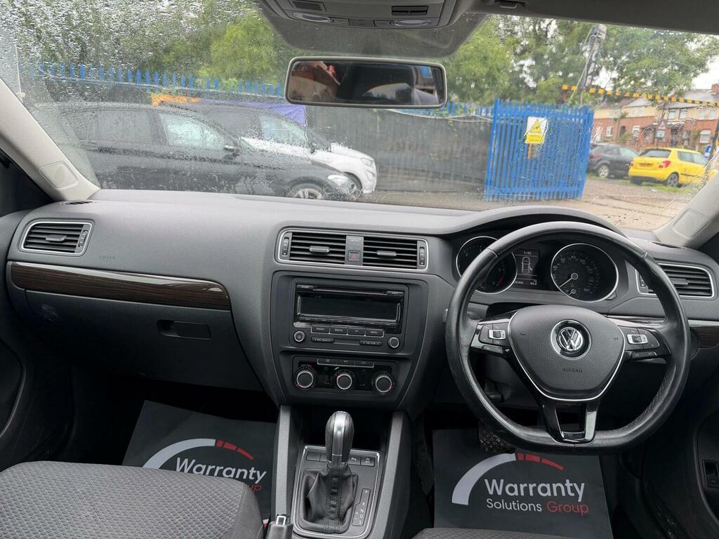 Volkswagen Jetta  White #8