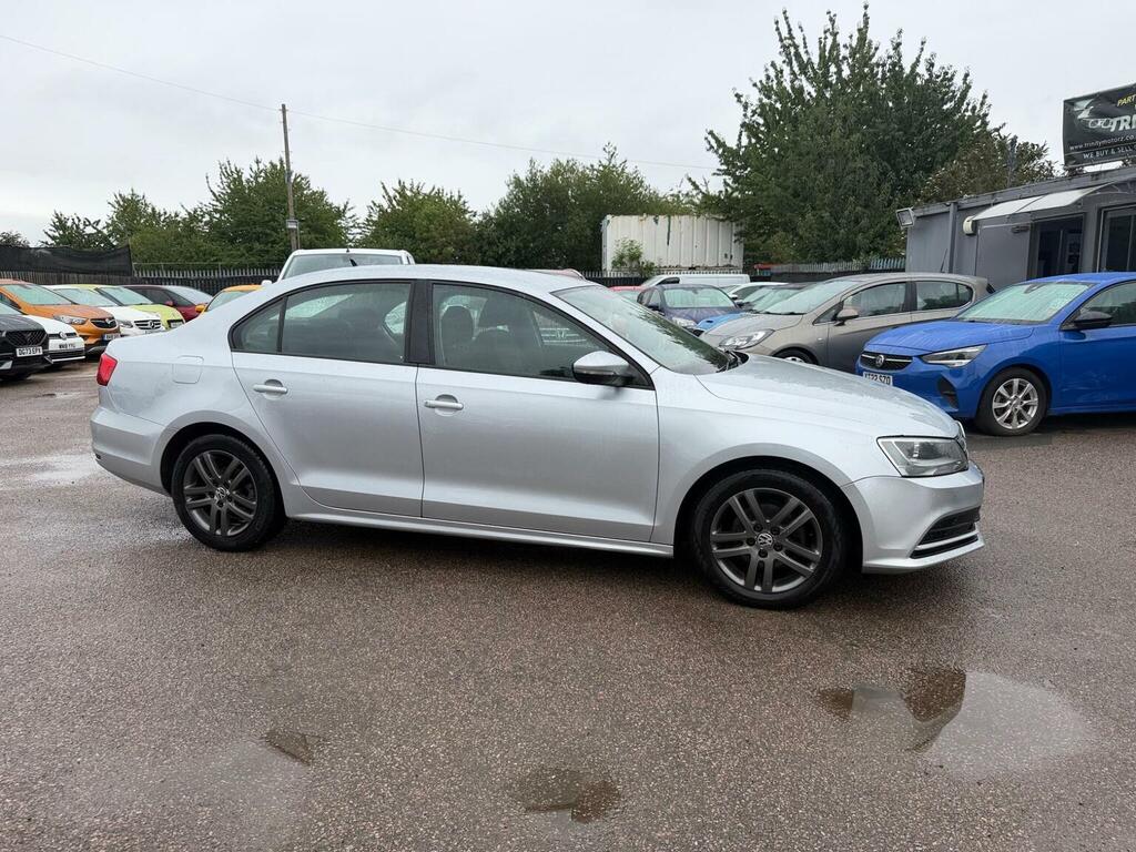 Volkswagen Jetta 2.0 Tdi Bluemotion Tech Se Dsg Euro 6 Ss Silver