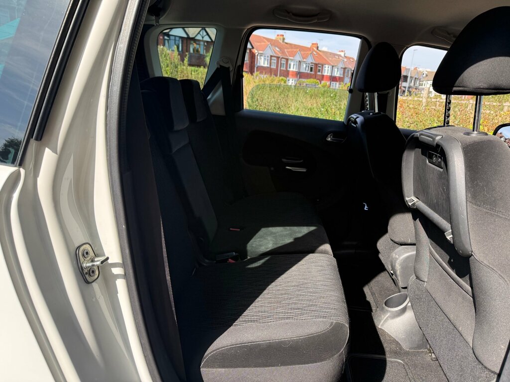 Citroen C3 Picasso Code Hdi Grey #39