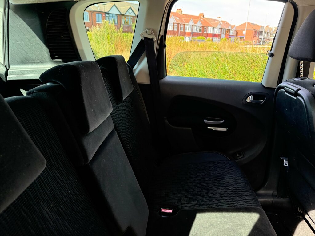 Citroen C3 Picasso Code Hdi Grey #36