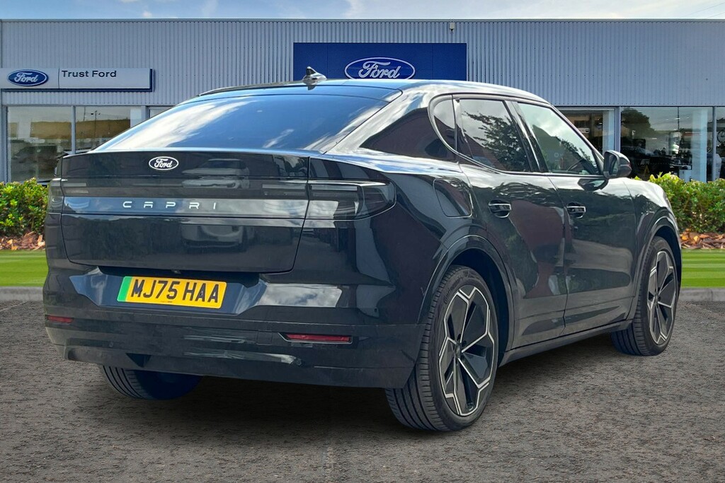 Ford Capri Premium Black #4