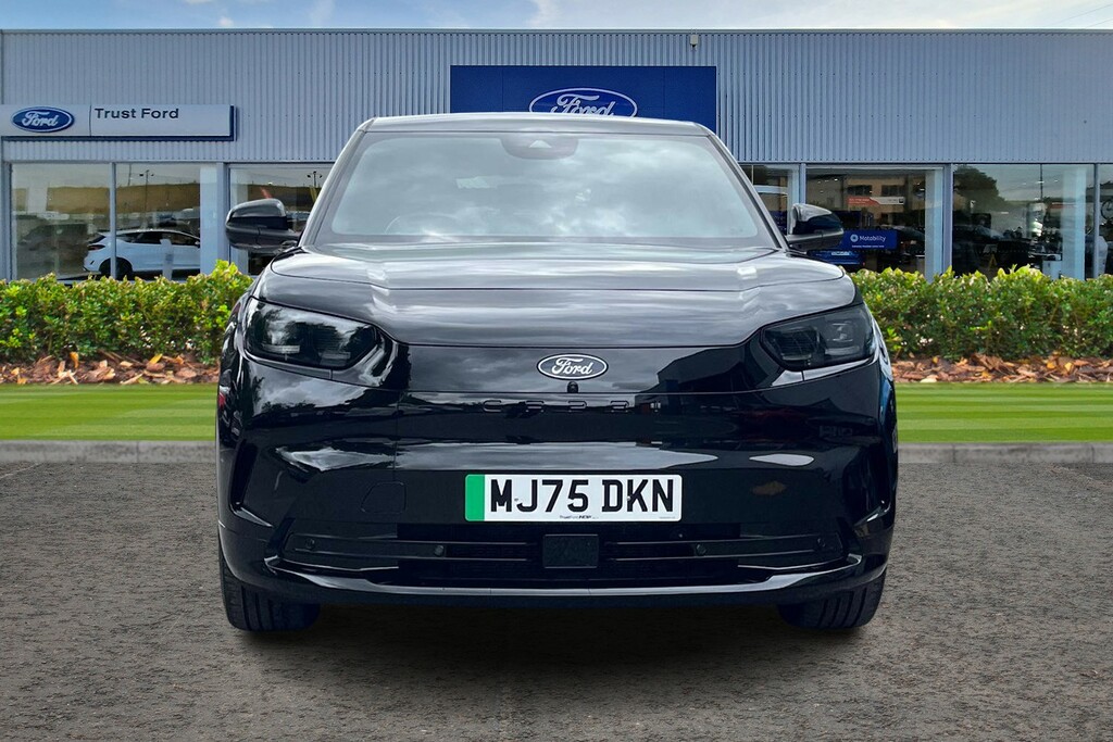 Ford Capri Premium Black #6