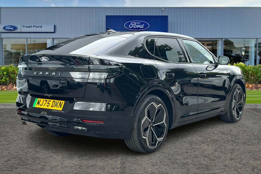 Ford Capri Premium Black #4