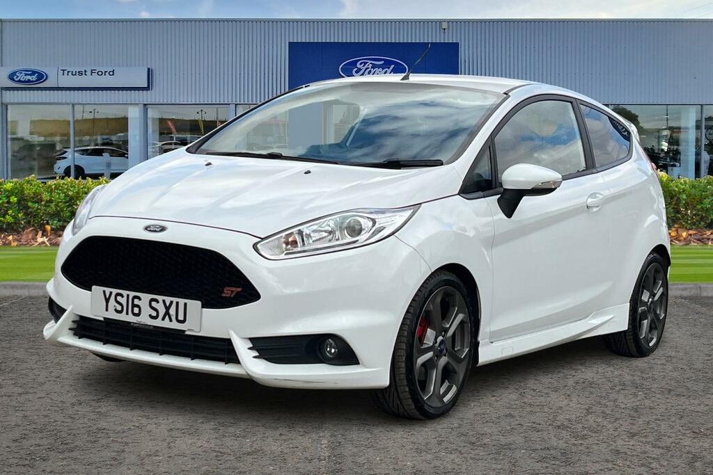 Ford Fiesta 1.6 Ecoboost St-2 White #5