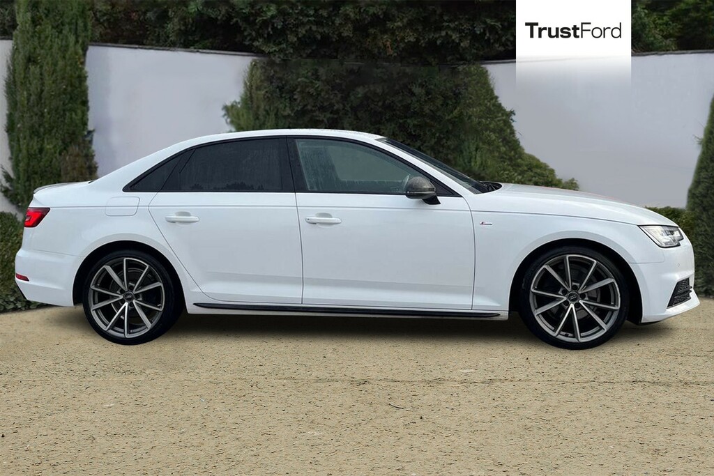 Audi A4 1.4T Fsi Black Edition LR18NTO White #3