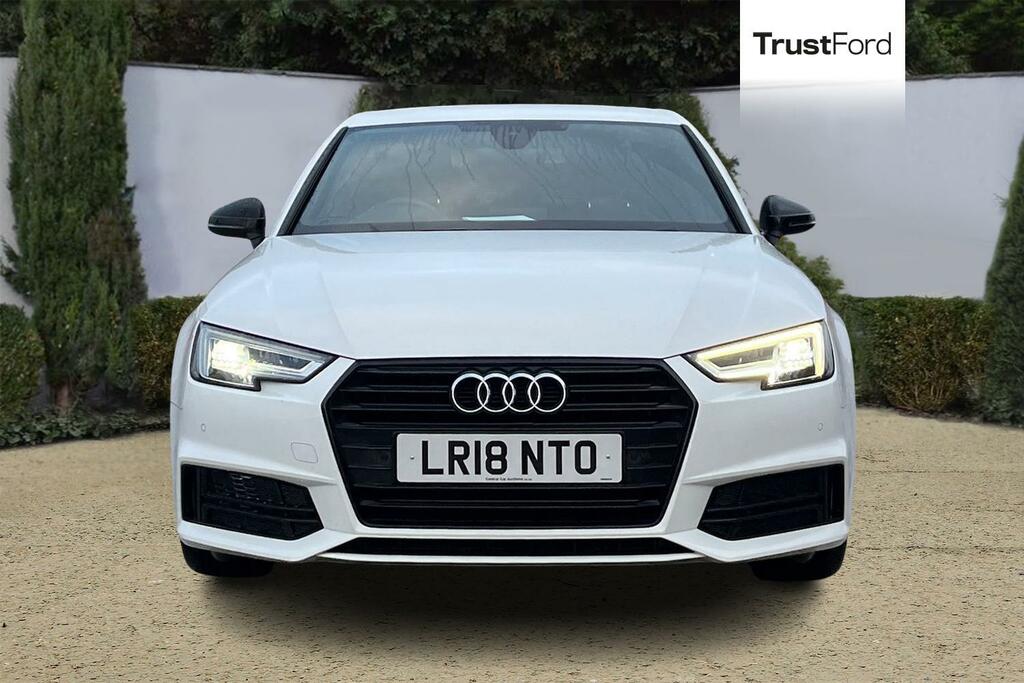 Audi A4 1.4T Fsi Black Edition LR18NTO White #6