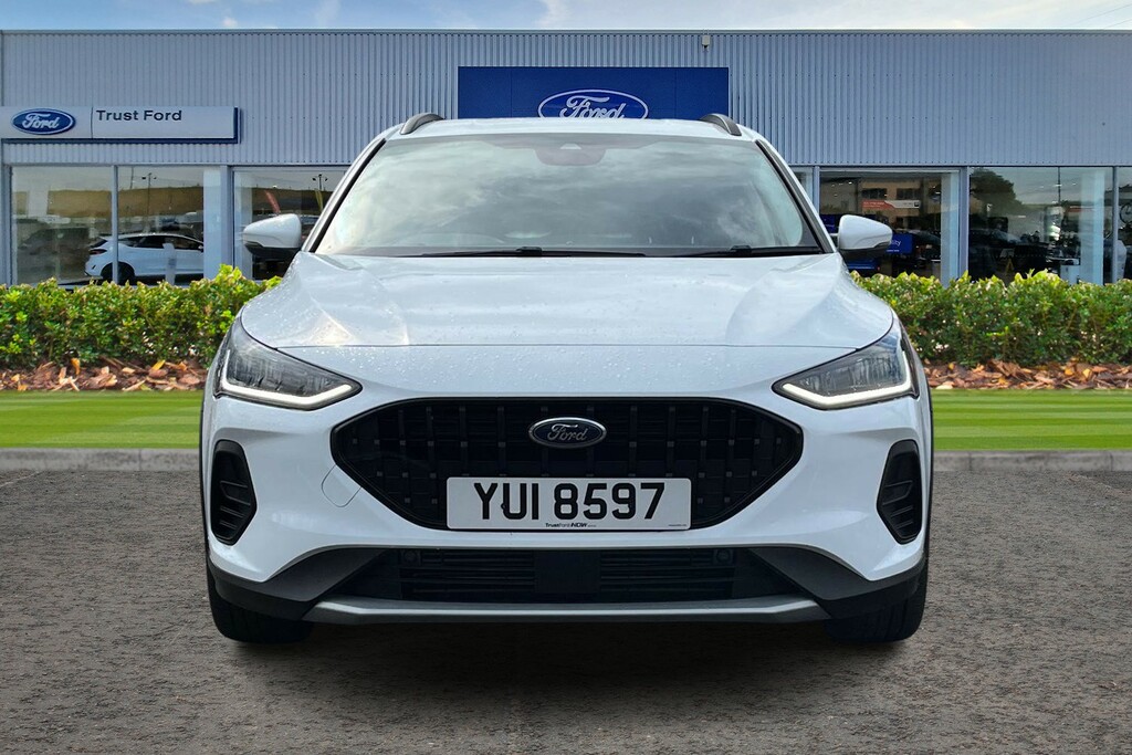Ford Focus 1.0T Ecoboost Active Hatchback E YUI8597 White #6