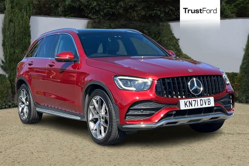 Mercedes-Benz GLC Class Glc 300D 4Matic Amg Line Premium Pls 9G-tronic Red