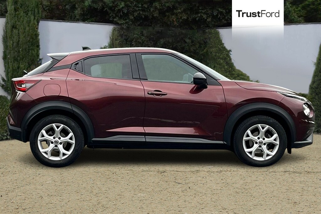 Nissan Juke 1.0 Dig-t N-connecta Suv Dct Euro KY22ZBL Red #3