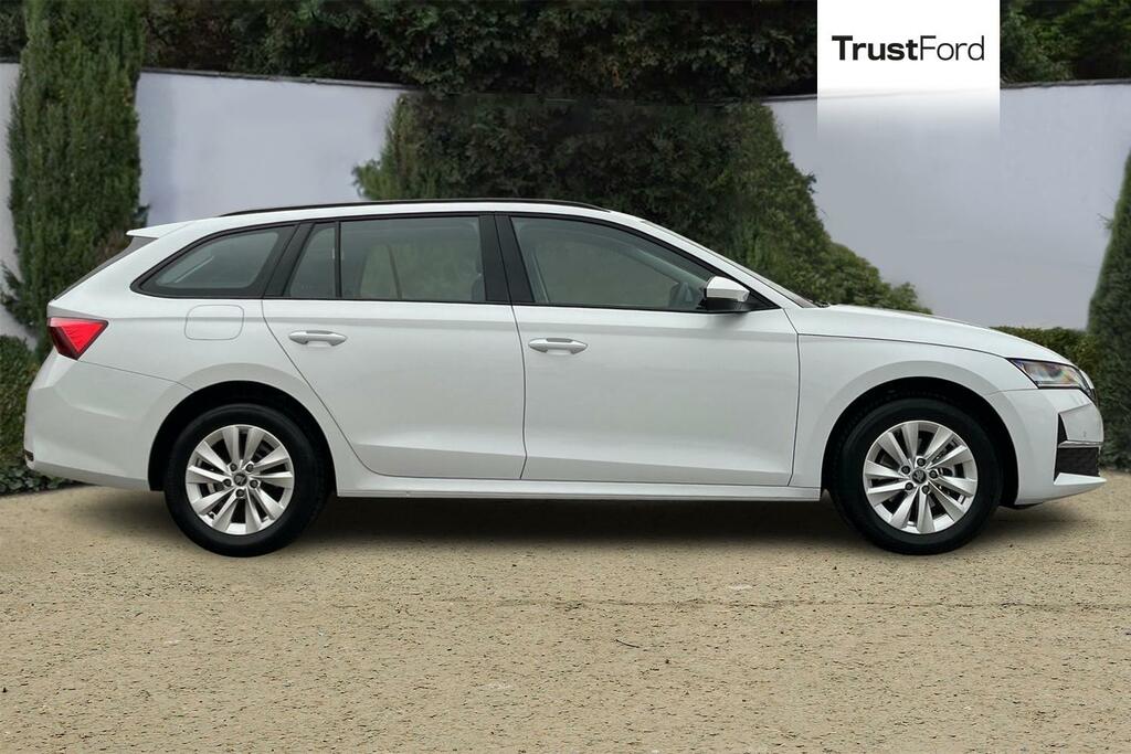 Skoda Octavia 2.0 Tdi 150 Se Technology Dsg YS25WMO White #3