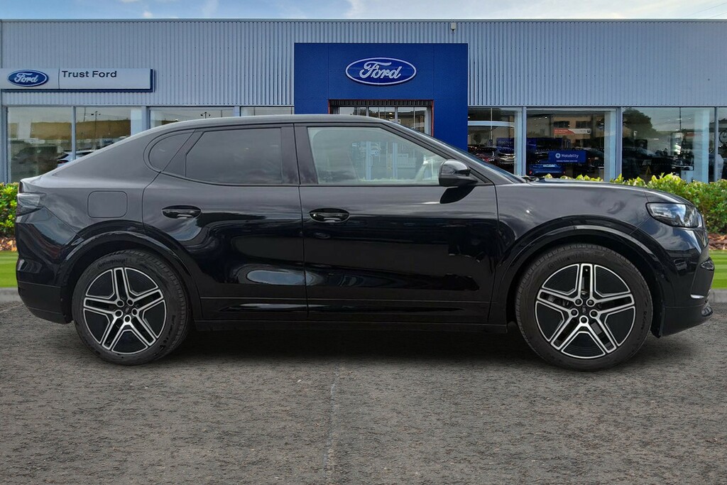 Ford Capri Extended Range 77Kwh Premium Suv Black #3