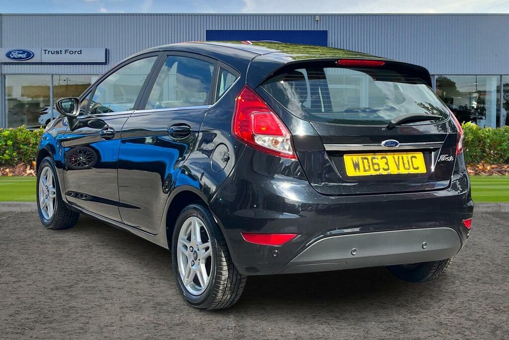 Ford Fiesta 1.6 Zetec Hatchback Powershift Euro 5 WD63VUC Black #2