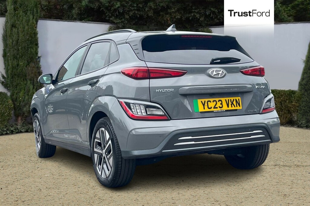 Hyundai Kona 39Kwh Premium Suv 10.5Kw Charge YC23VKN Grey #2