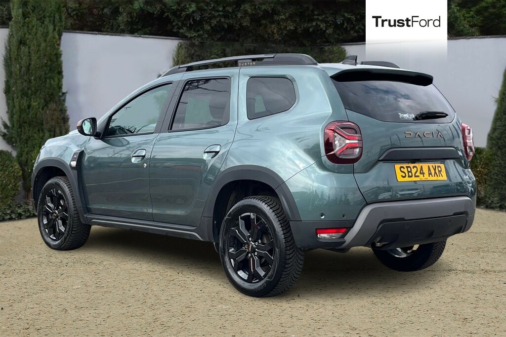 Dacia Duster 1.5 Blue Dci Extreme Suv 4Wd Eur SB24AXR Green #2