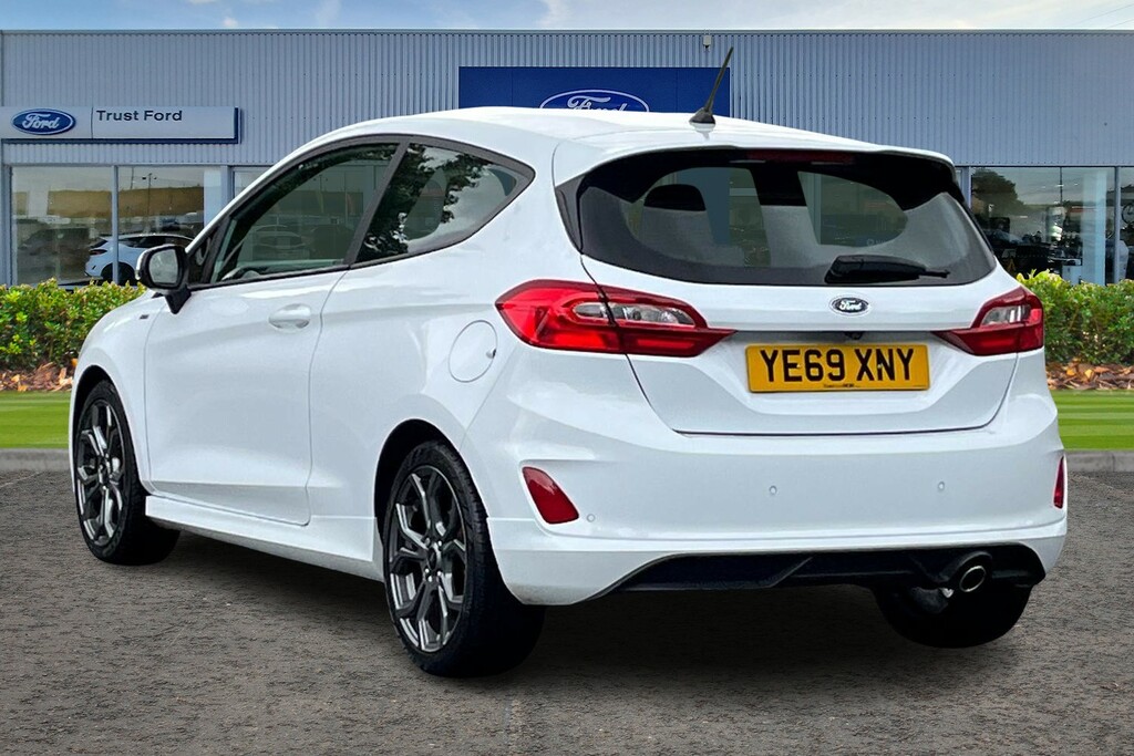 Ford Fiesta 1.0T Ecoboost Gpf St-line Hatchback Man White #2