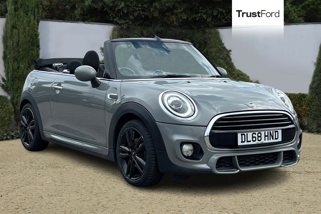 Mini Convertible 1.5 Cooper Sport II Grey
