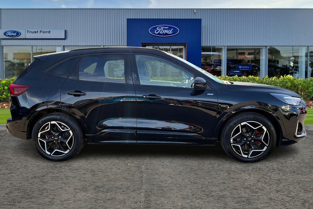 Ford Kuga 1.5 Ecoboost St-line X Black #3