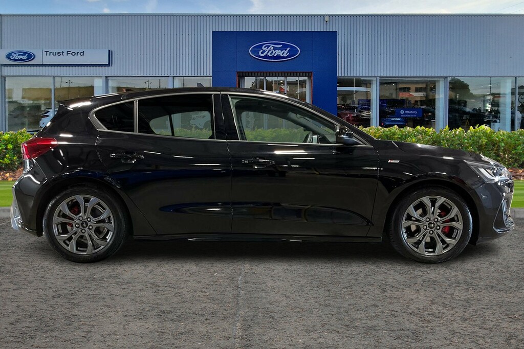 Ford Focus 1.0 Ecoboost Hybrid Mhev St-line AJ24FBK Black #3