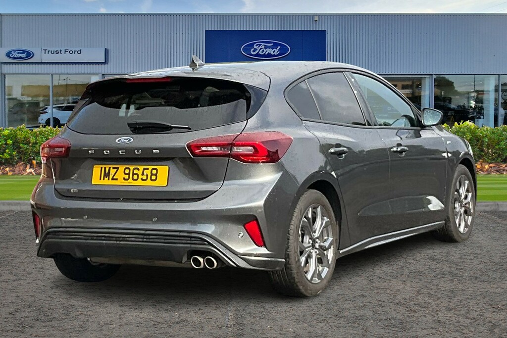 Ford Focus 1.0T Ecoboost Mhev St-line Hatchback Hy IMZ9658 Grey #4