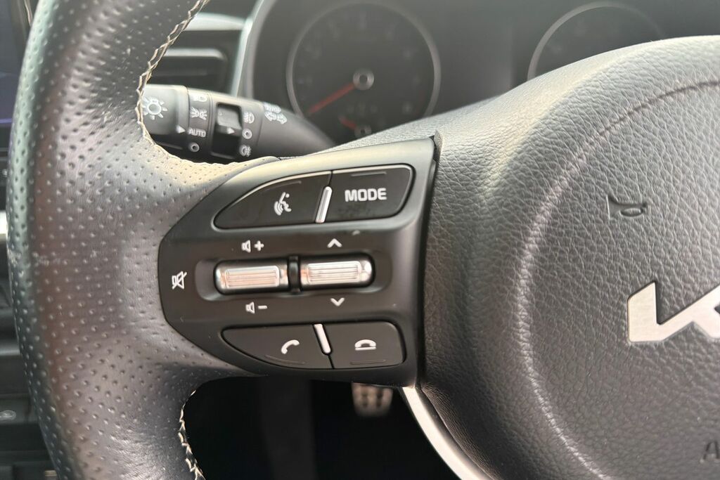 Kia Stonic 1.0 T-gdi 2 Euro 6 Ss Black #25