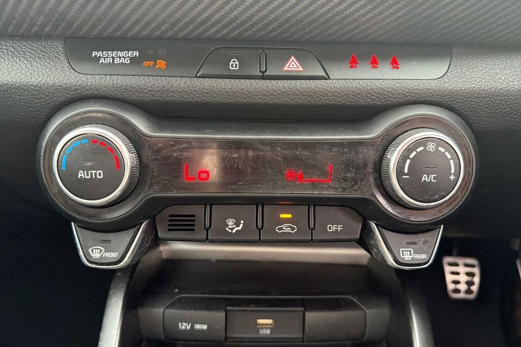 Kia Stonic 1.0 T-gdi 2 Euro 6 Ss Black #30