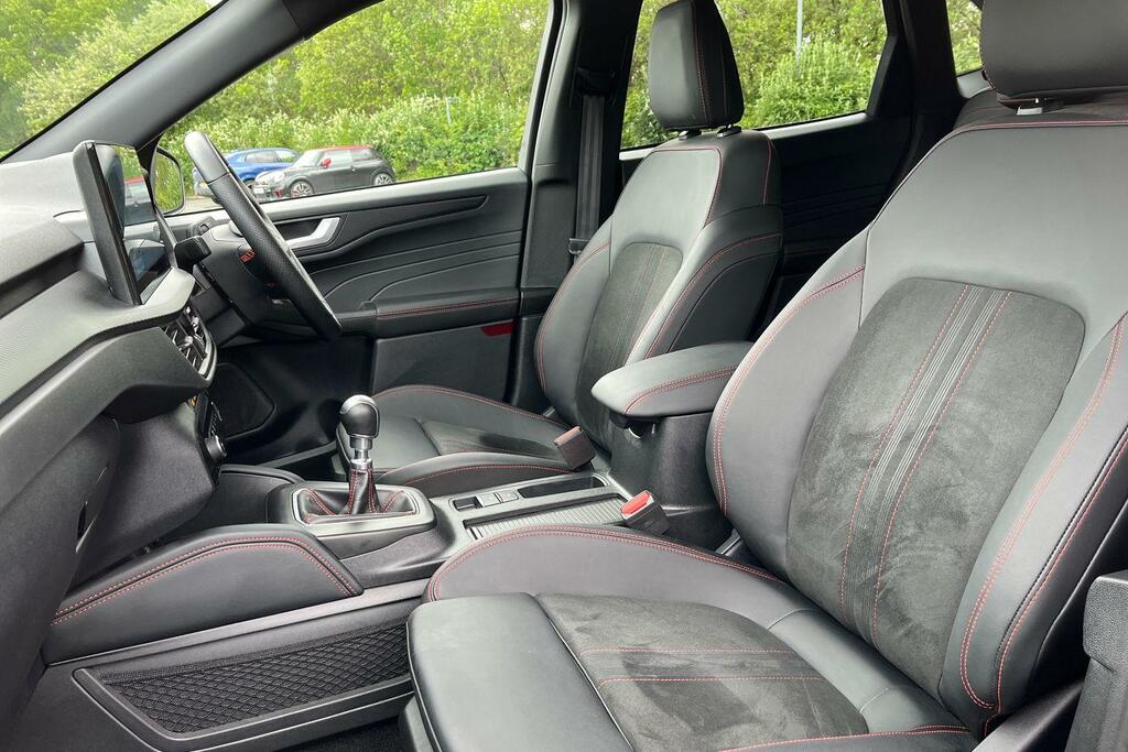 Ford Kuga St-line Black #19