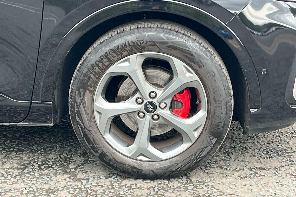 Ford Kuga St-line Black #8