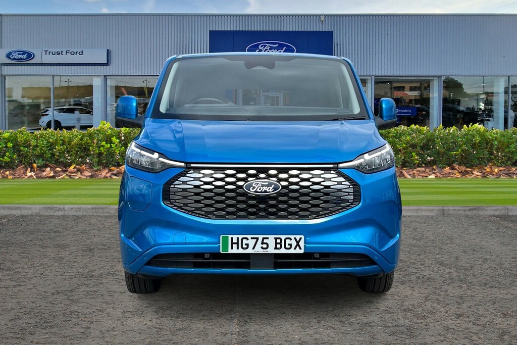 Ford Tourneo Custom 340 65Kwh Titanium Minibus Double Cab Blue #6