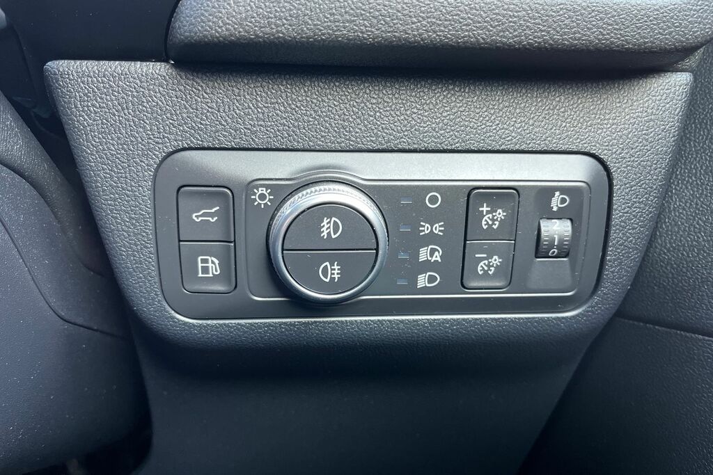 Ford Kuga Titanium Edition 1.5 Ecoblue Blue #27