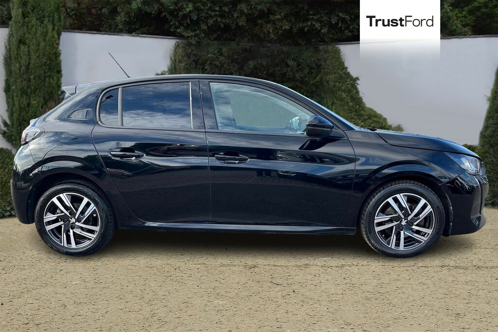 Peugeot 208 1.2 Puretech Allure Premium Hatchback M Black #3
