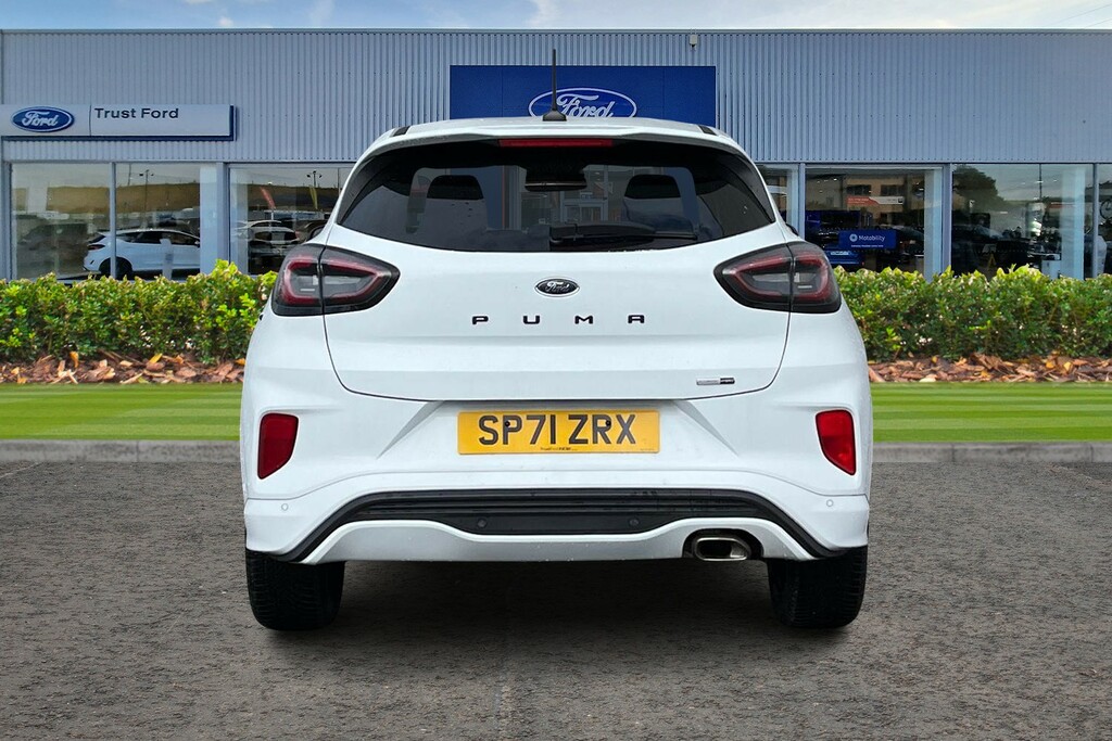 Ford Puma Hatchback Silver #7