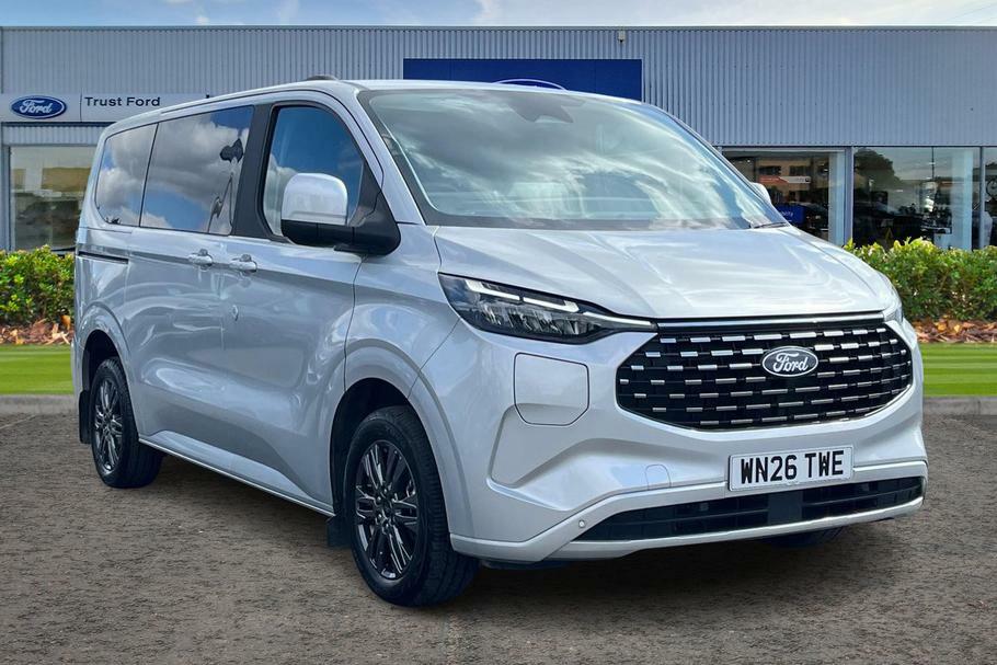 Ford Tourneo Custom 340 Titanium L1 Swb 9 Seat Minibus Fwd 2.5 Ph Silver