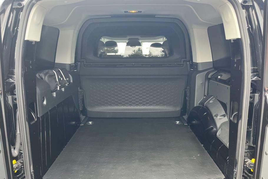 Ford Transit Connect 250 Active L2 Lwb Flexcab 2.0 Ecoblue 122Ps Black #4