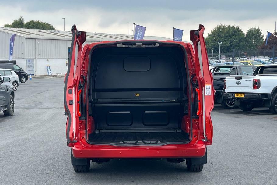 Ford Transit Custom 320 Limited L1 Swb Double Cab In Van Rwd 100K VXZ4640 Red #6