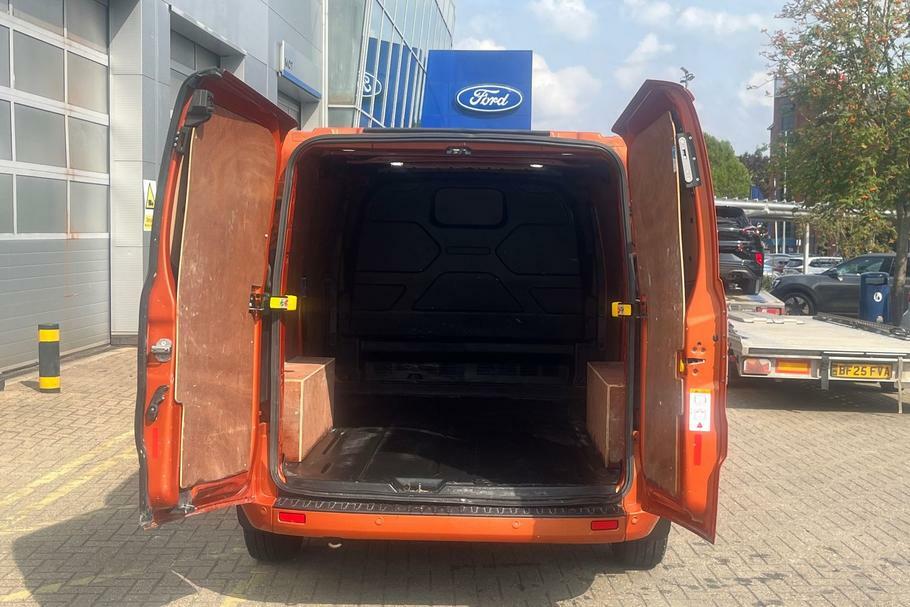 Ford Transit Custom 280 L1 Fwd 2.0 Ecoblue 130Ps Low Roof Limited OV71LPF Orange #6