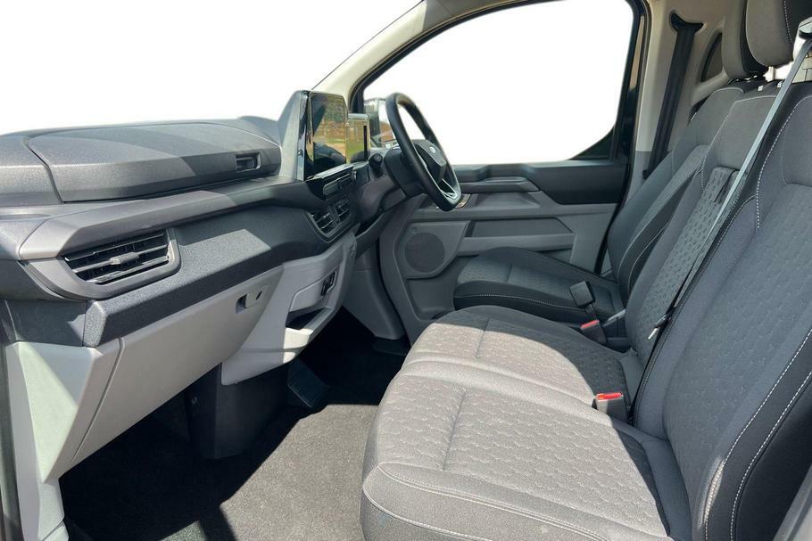 Ford Tourneo Custom 340 Titanium L1 Swb 9 Seater Phev Fwd Black #3