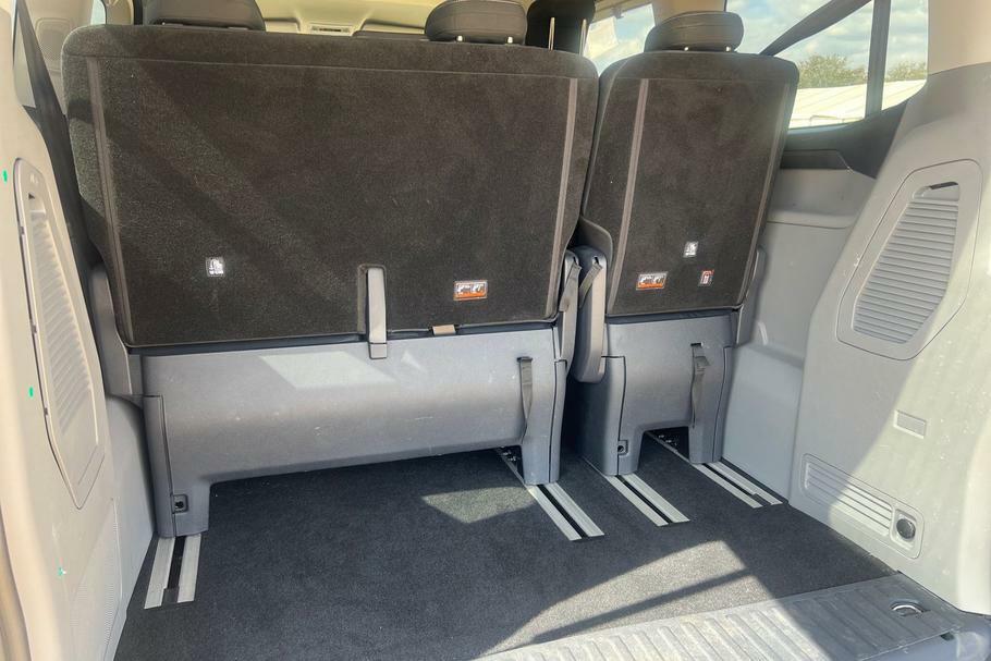 Ford Tourneo Custom 340 Titanium L1 Swb 9 Seater Phev Fwd Black #4