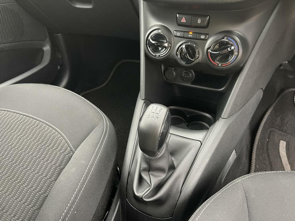 Peugeot 208 208 Active Grey #34