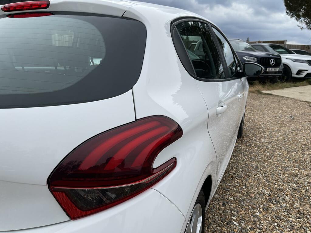 Peugeot 208 208 Active Grey #16
